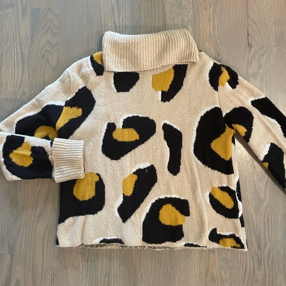 Anthropologie | Leopard Knit Turtleneck Sweater (S) - Picture 2 of 4